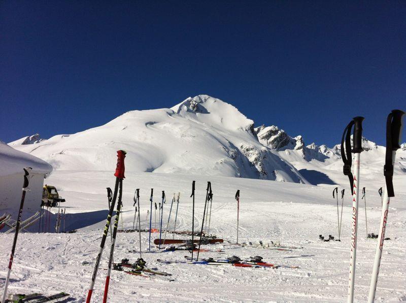 Hotel Letterario Locanda Collomb La Thuile Exteriör bild